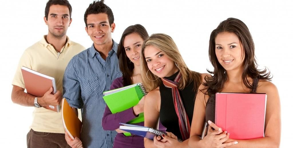 guadagni-diploma-studenti-laurea-1024x518